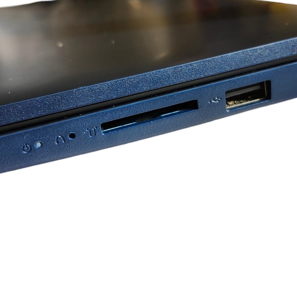 Lenovo Laptop - Picture 4 of 5